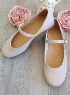 ballerine fille avec lanière sur le côté