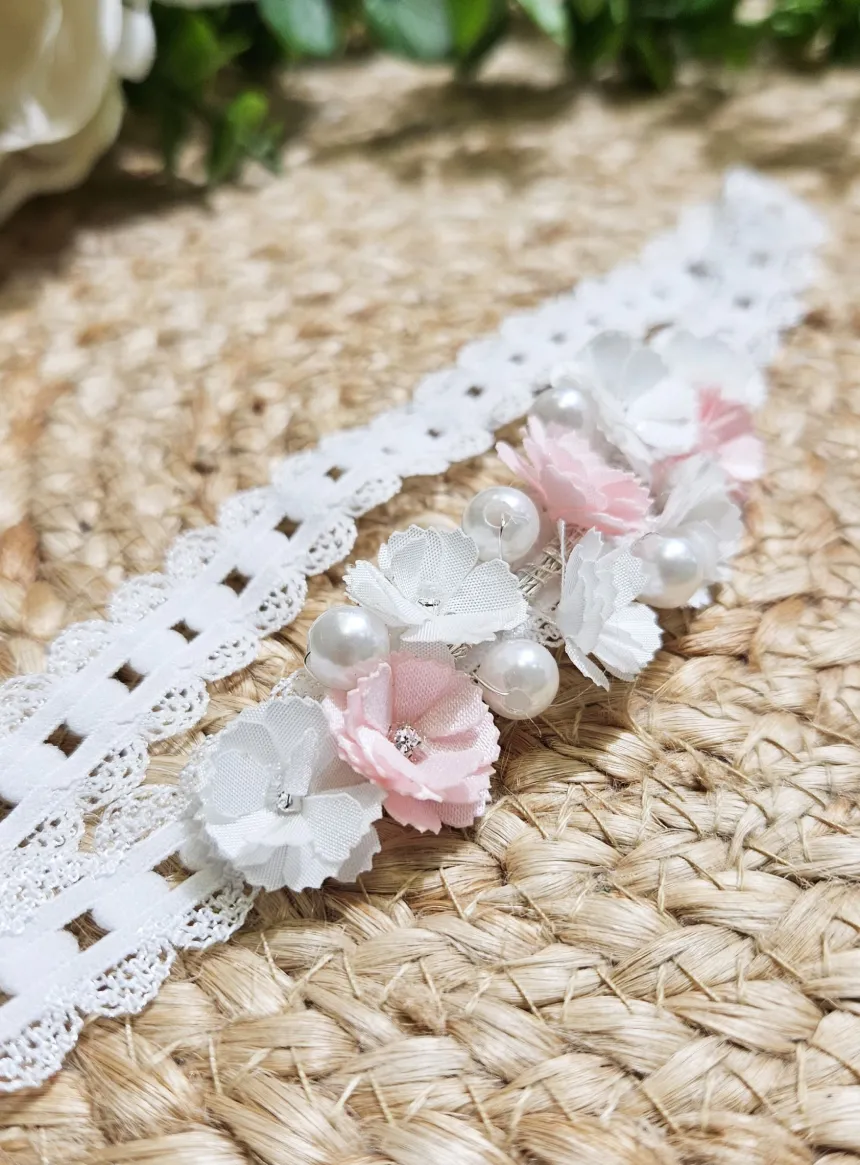 Bandeau Coiffure Petite Fille fleurs blanches et roses