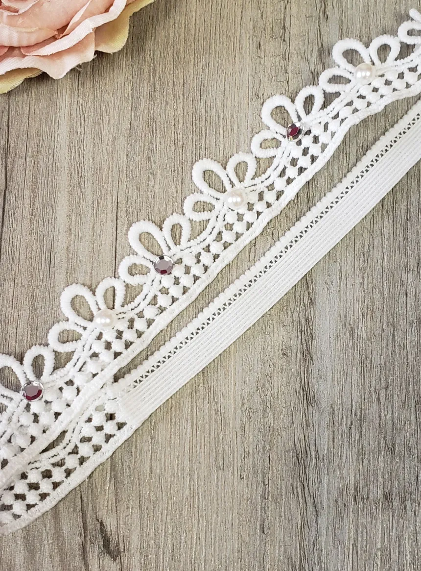 Bandeau dentelle petite fille dentelle perles et strass Blanc