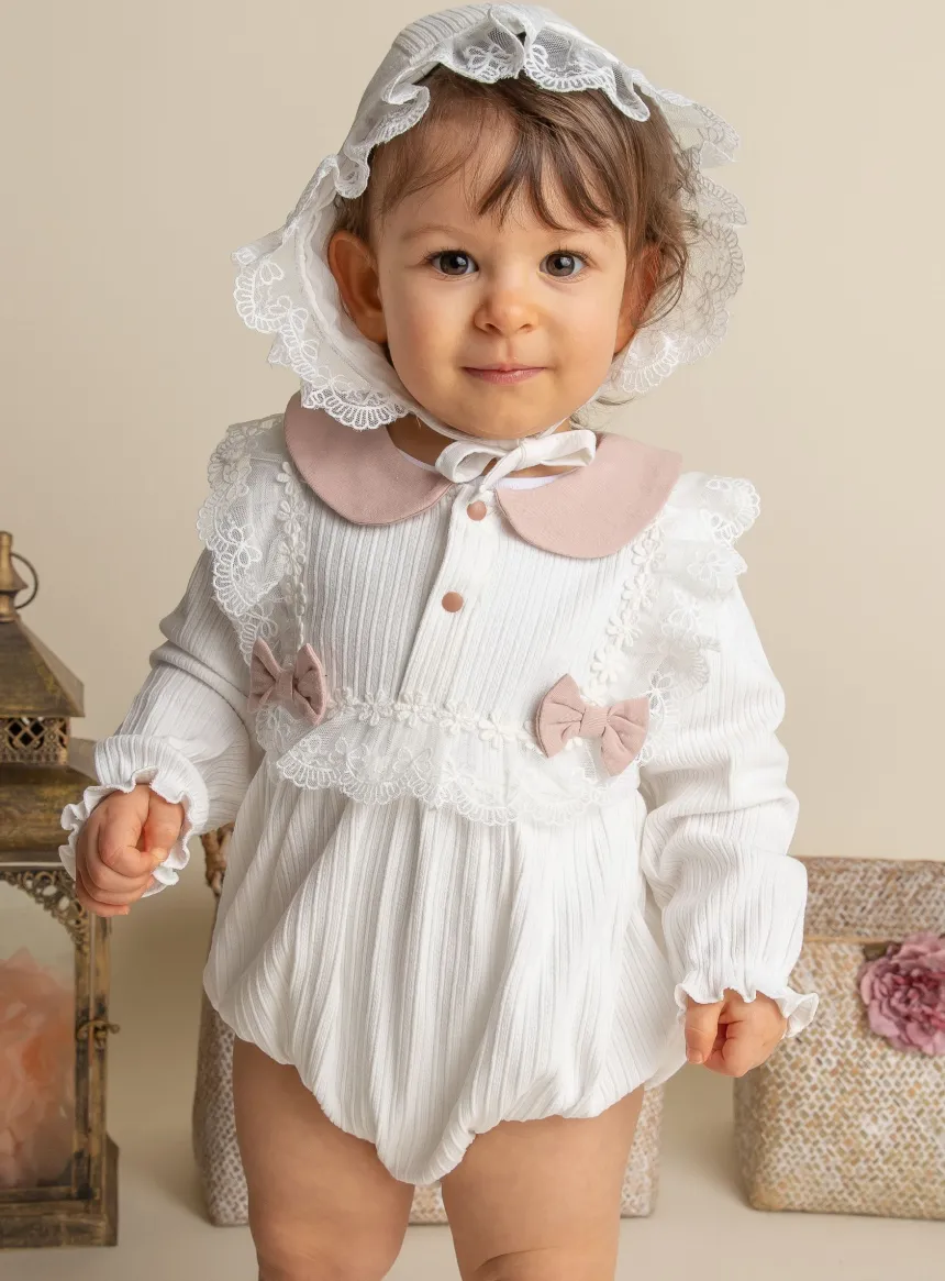 Barboteuse dentelle bébé fille