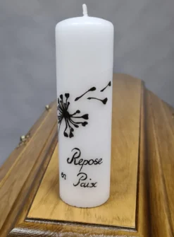 Bougie de deuil Fleurs coeur Repose en paix personnalisable Blanc