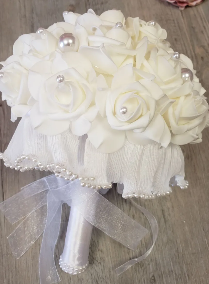 Bouquet de Mariée roses blanches Blanc