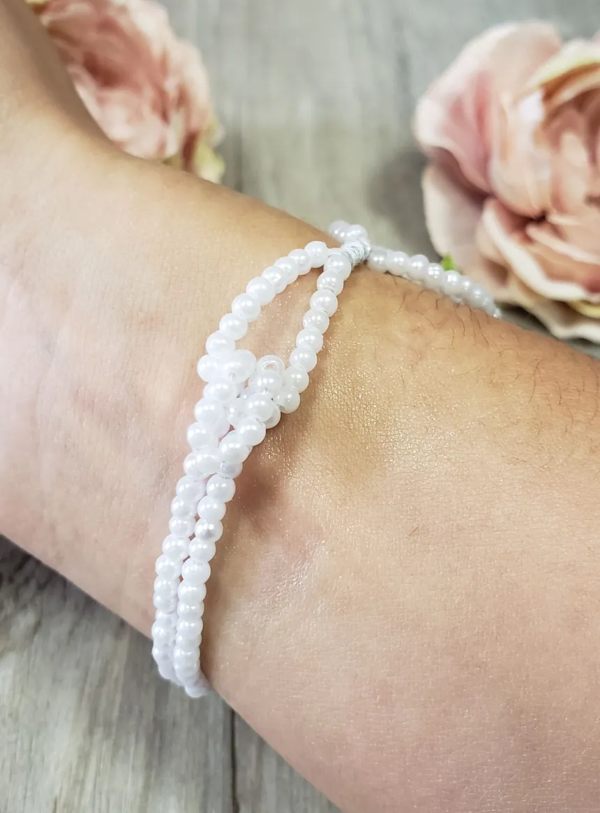 Bracelet demoiselle d'honneur perles nacré et fleurs Blanc