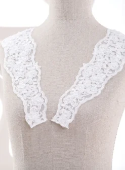 Bretelles application dentelle et perles