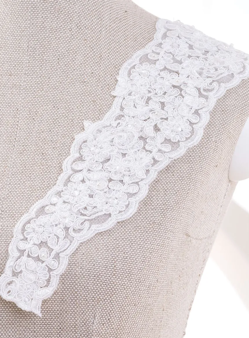 Bretelles application dentelle et perles