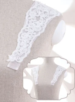 Bretelles dentelle perlée et dos fermé