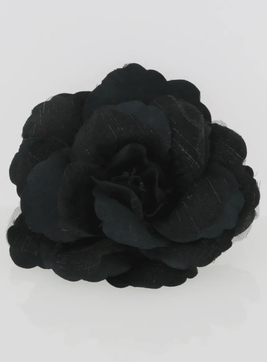 Broche fleur tissu mariage