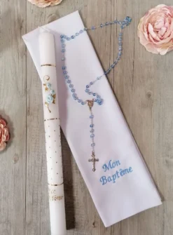 Cadeau de baptême : chapelet, étole et bougie