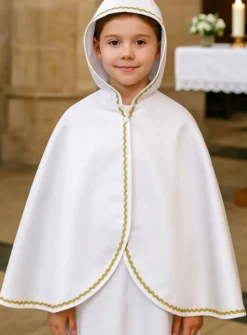Cape baptême / communion satin blanc et galon doré avec capuche