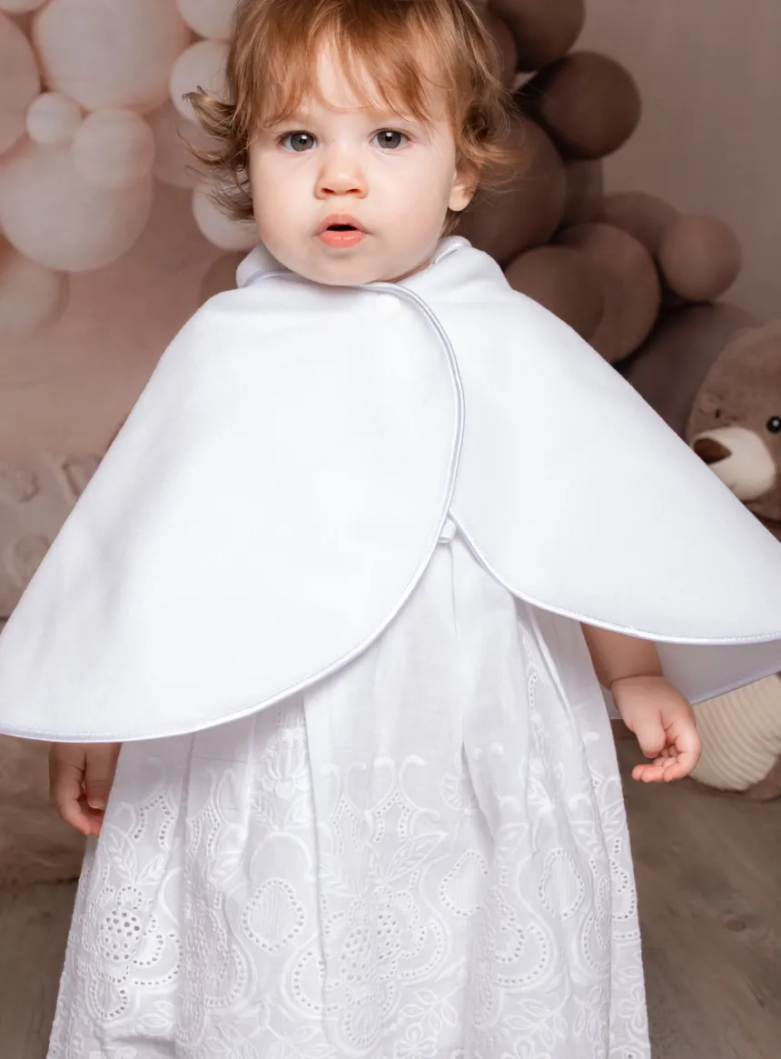 Cape blanche pour baptême ou communion