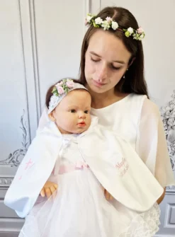 Cape de baptême blanche en satin avec capuche Blanc bébé