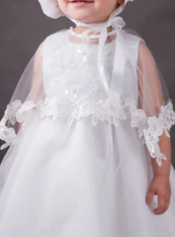 Cape de baptême fille tulle et dentelle Blanc bébé