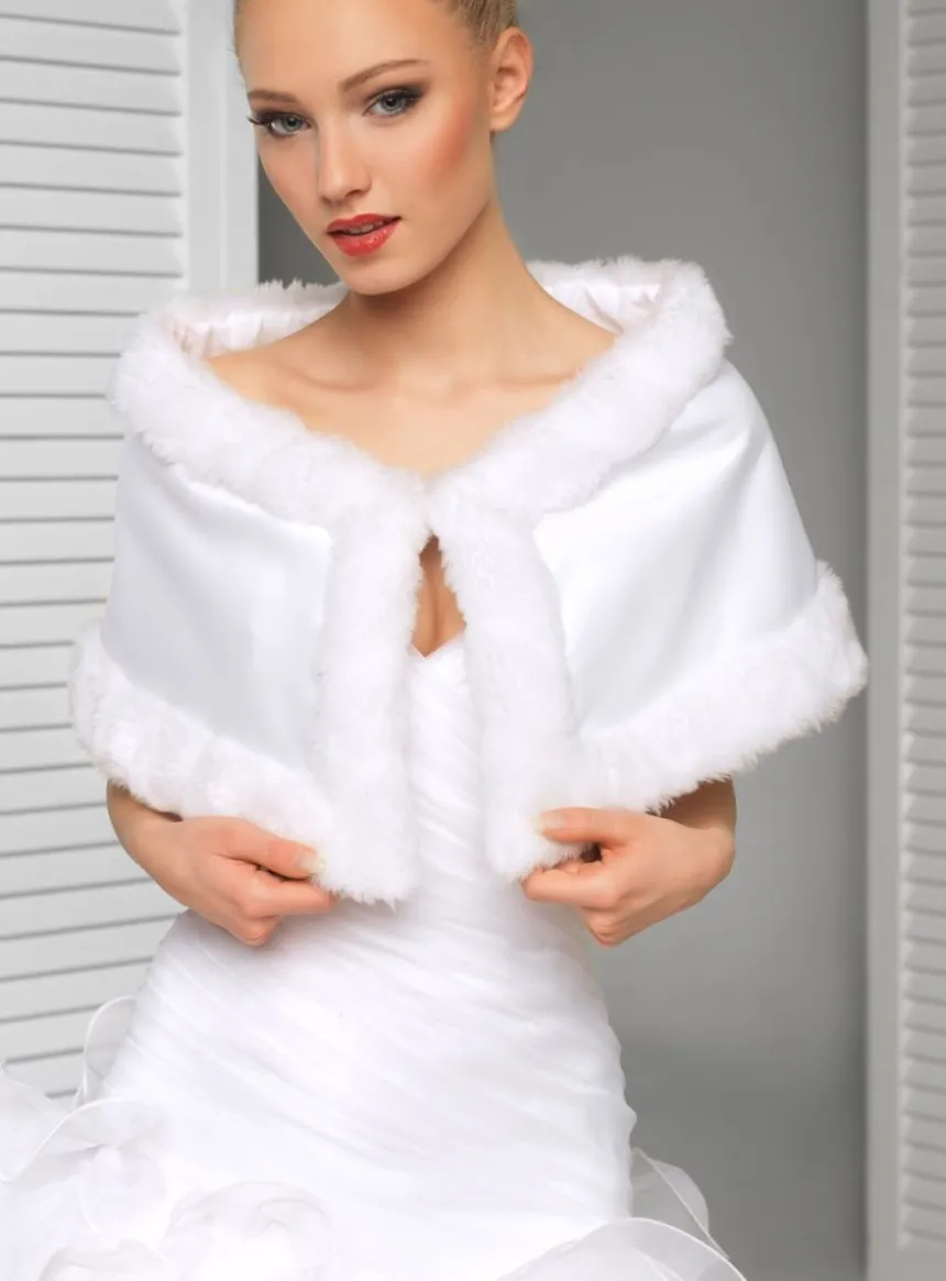 Cape hiver femme satin et fausse fourrure