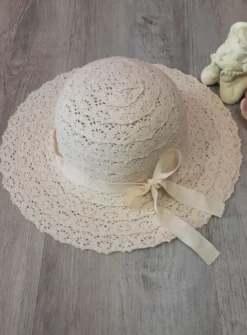 Chapeau fille dentelle crochet