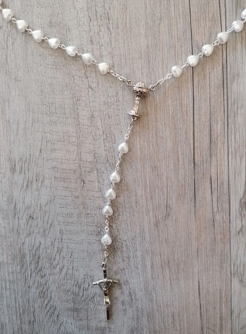 Chapelet communion perles coeur Blanc