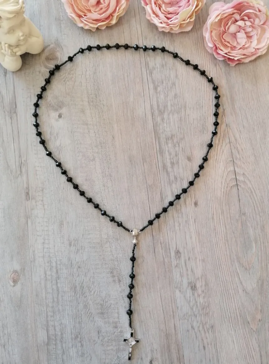 Chapelet noir perles et croix Noir