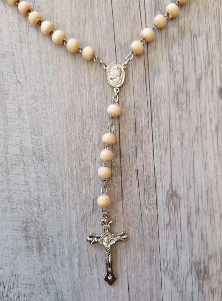 Chapelet perles en bois Beige