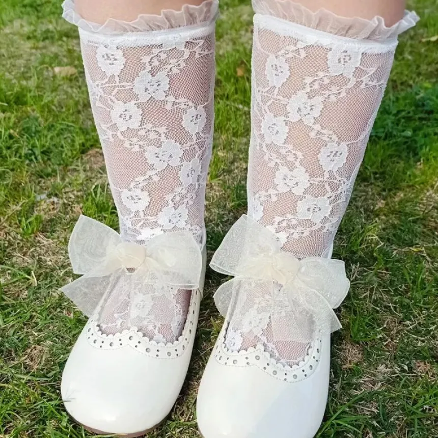 Chaussettes hautes dentelle fille