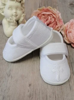 Chaussons baptême bébé fille avec croix