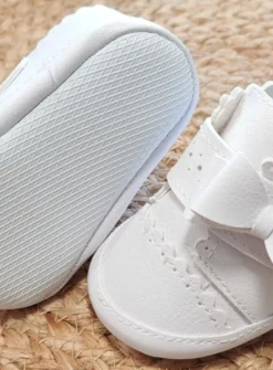 Chaussons de baptême bébé fille avec nœud