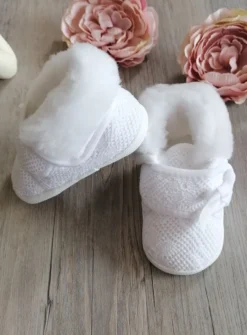 Chaussons hiver bébé fille dentelle fourrés