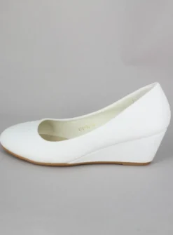 Chaussures avec talon compensé femme