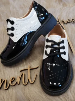 Chaussures bicolores noires et blanches pour cérémonie mixte
