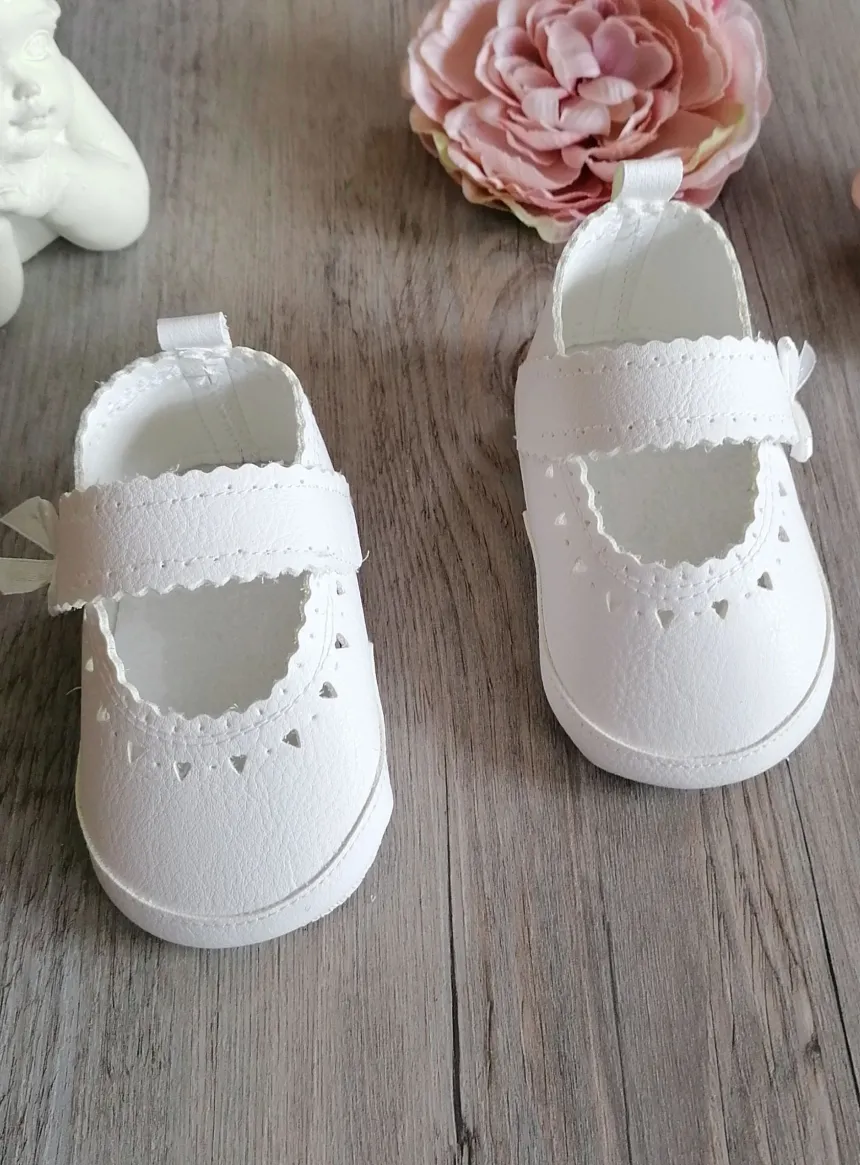 Chaussures de cérémonie bébé fille écrue Coeur