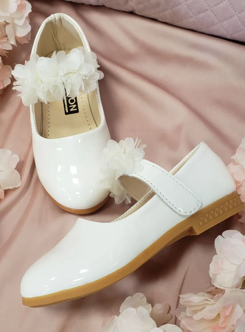 Chaussures de cérémonie fleuries petite fille