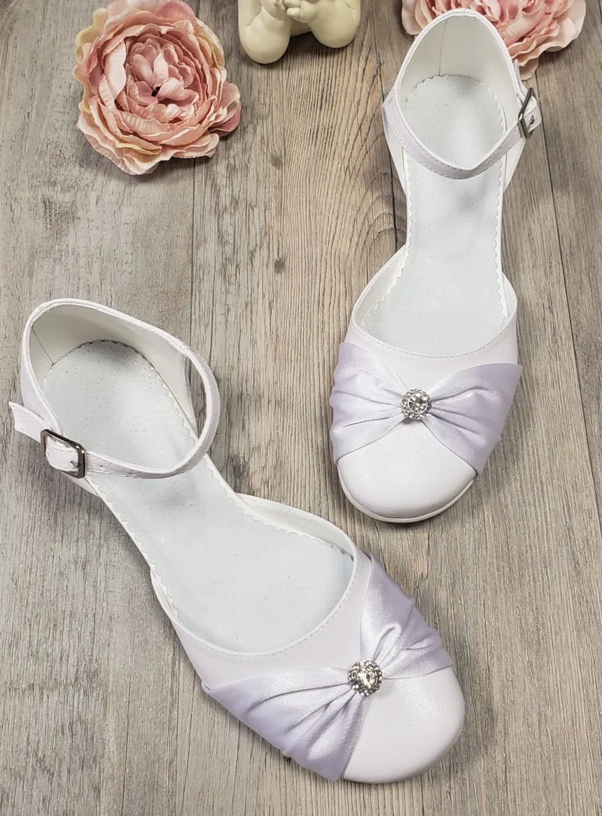 Chaussures jeune fille petit talon
