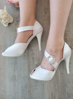 Chaussures mariée cérémonie femme lanière et strass