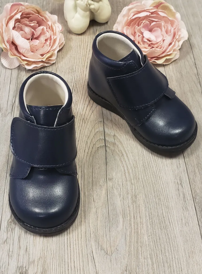 Chaussures petit garçon Malo couleurs sombres