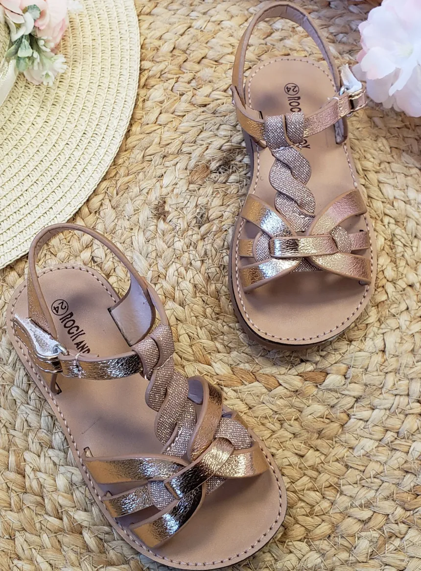 Chaussures sandales tressées fille