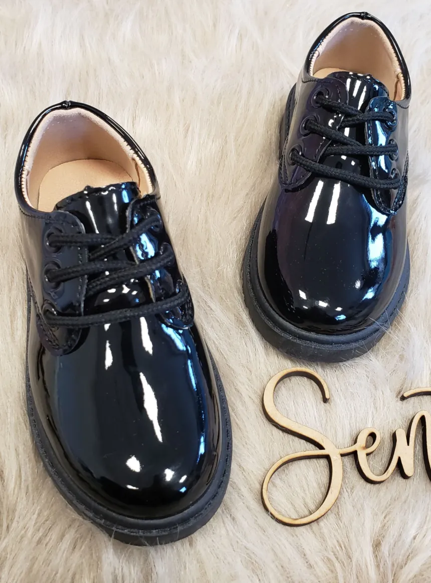 Chaussures vernies noires cérémonie garçon