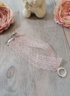 choker dentelle avec chainette