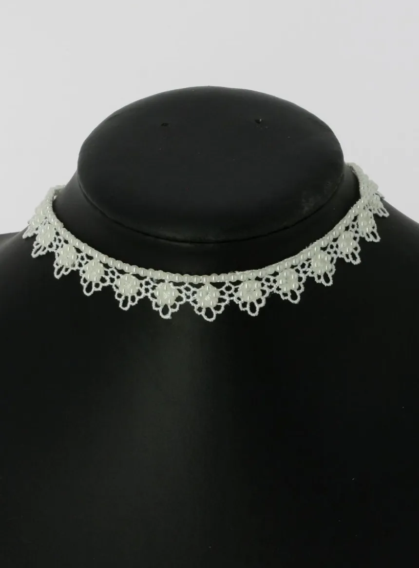 Collier dentelle et perles Blanc