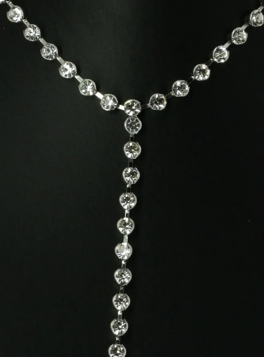Collier de strass pour décolleté poitrine Gris argent