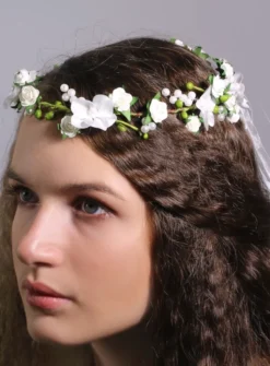 Couronne avec fleurs et rubans Blanc