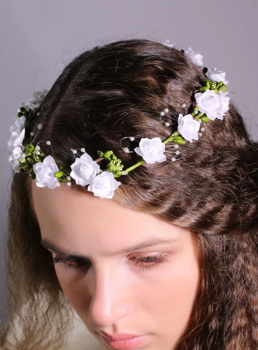 Couronne champêtre avec fleurs blanches Blanc