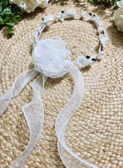 Couronne Florale Élégante en Tissu et Organza