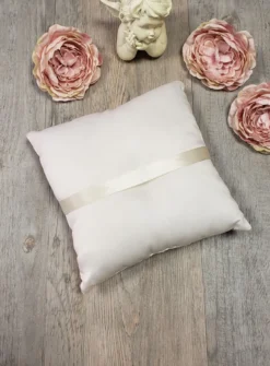 Coussin pour alliances nœud et strass
