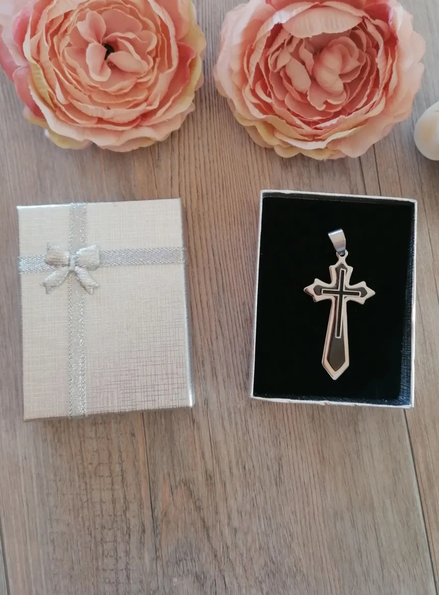 Croix de communion acier et noir Gris argent