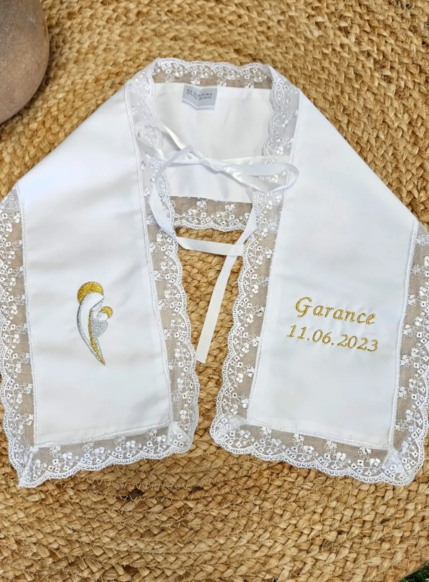 Etole de baptême satin et dentelle - Personnalisable Blanc