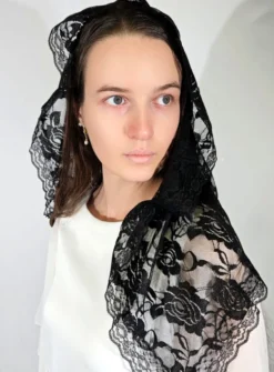 Mantille en Dentelle