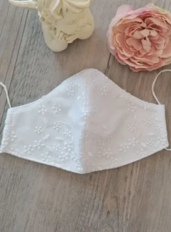 Masque dentelle brodée Blanc