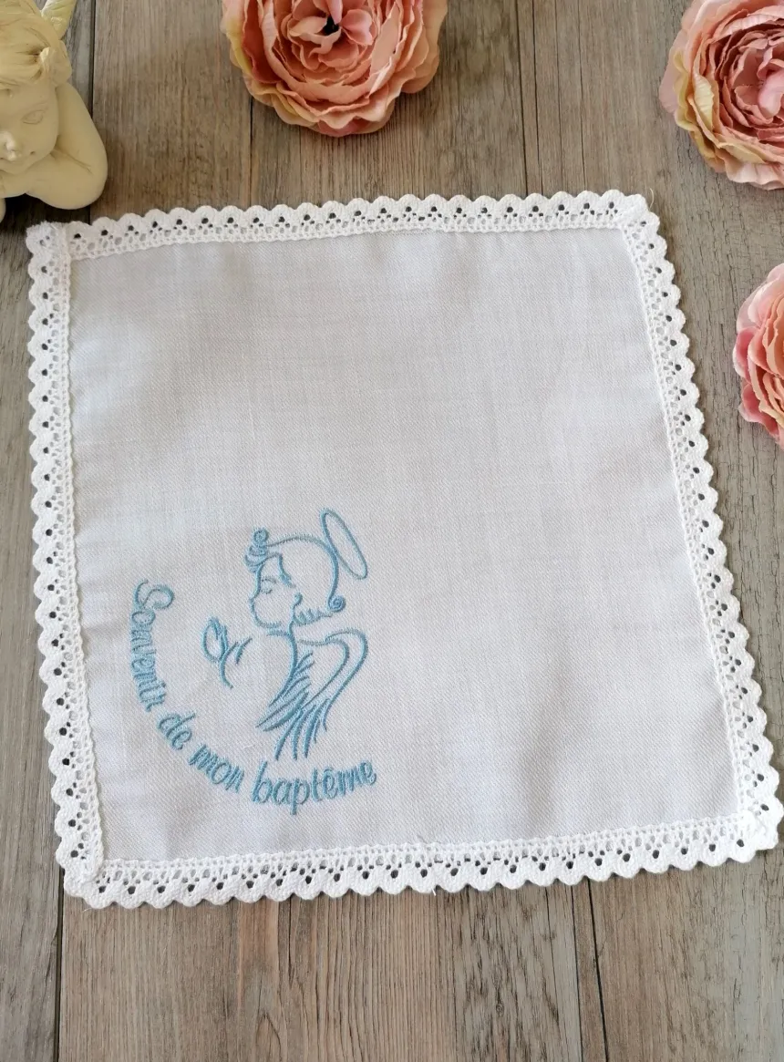 Mouchoir de baptême coton brodé