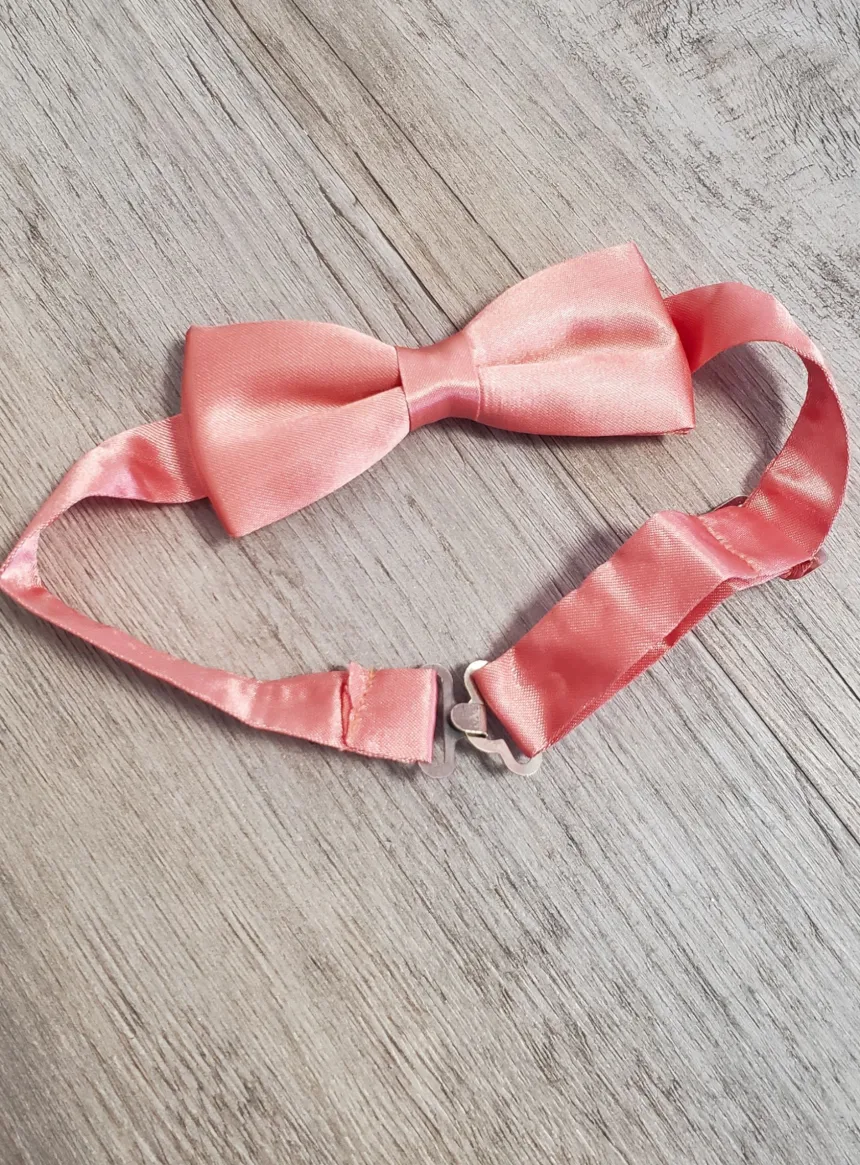 Noeud papillon satin pour enfant