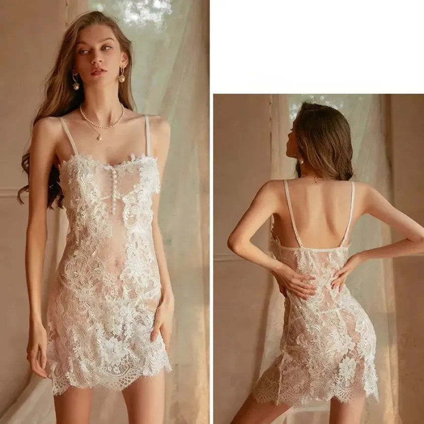 Nuisette en dentelle Femme + string