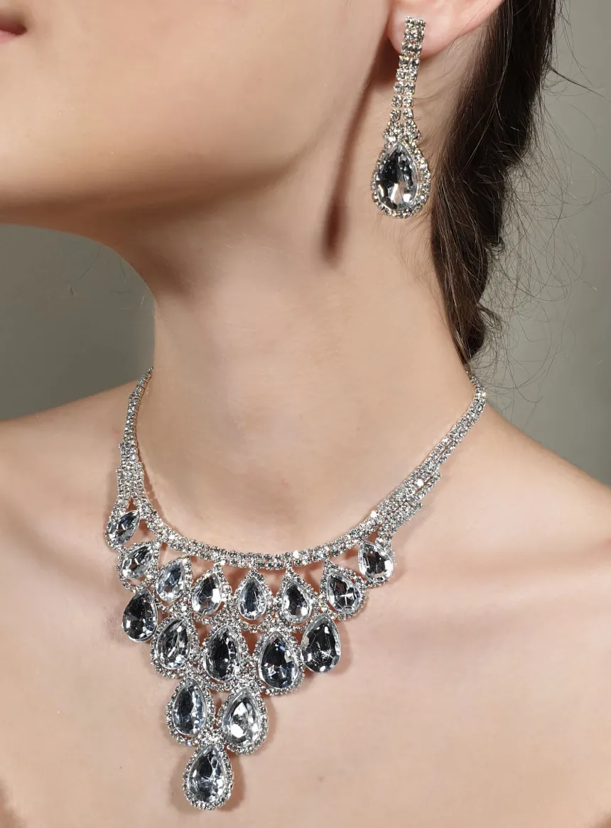 Parure bijoux collier + boucles
