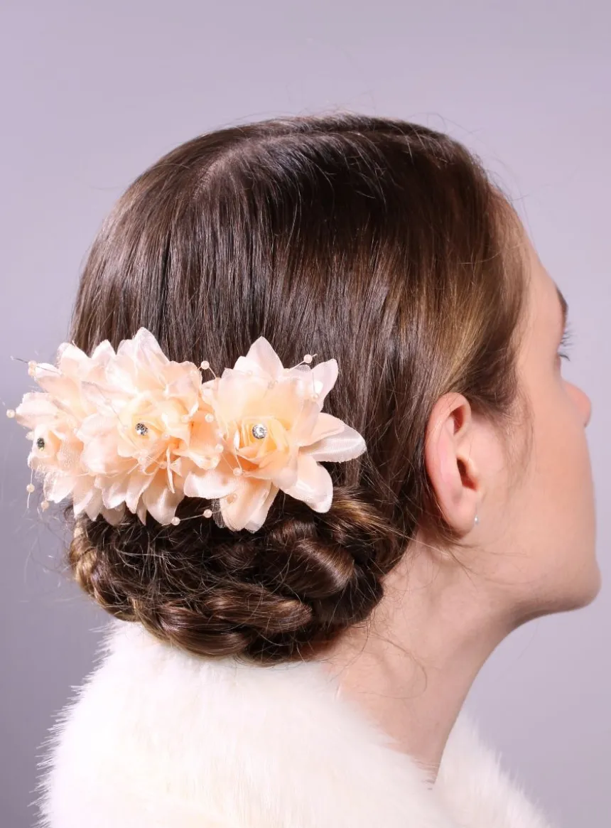 Peigne cheveux rangée de fleurs